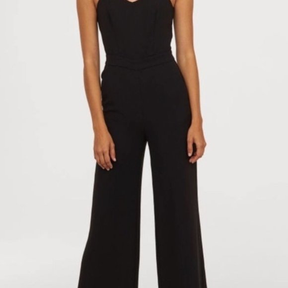 H&M black jumpsuit - Picture 1 of 8